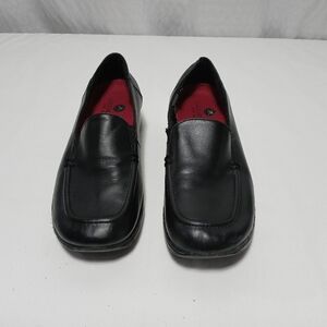 Sketchers Leather Slip Resistant & EH Work Shoe. Size Ladies 9